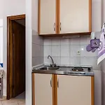 Blazenka Pensionat Lokva Rogoznica